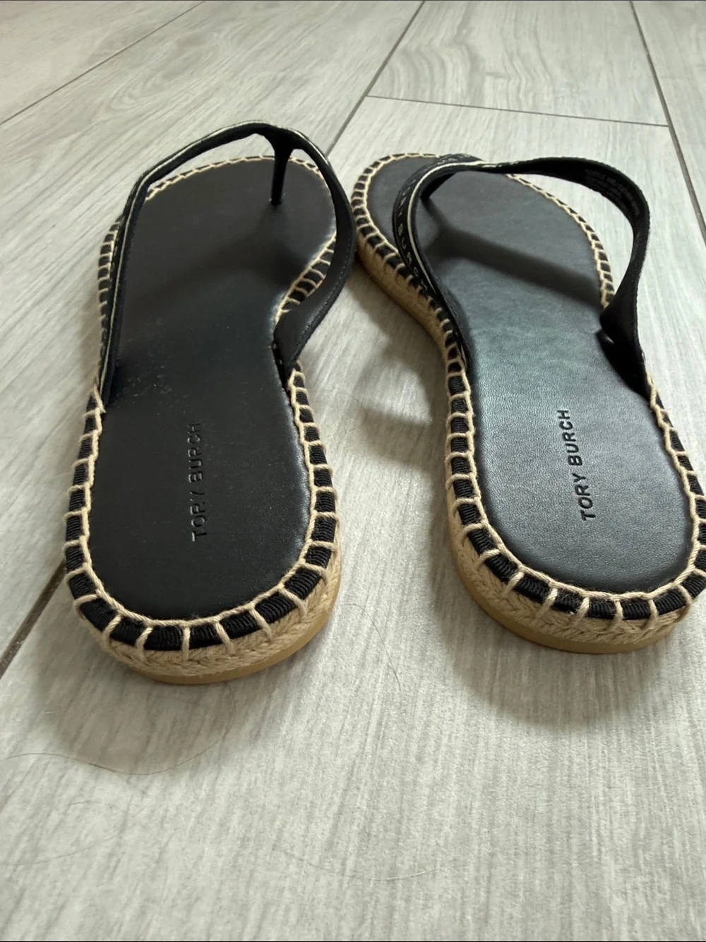 Tory Burch Women's Tory Ribbon Thong Espadrilles, Perfect Black/ New Cream Sz 9